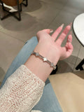 Lace and Bloom Bangle 镀白金白贝四叶草手镯