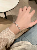 Lace and Bloom Bangle 镀白金白贝四叶草手镯