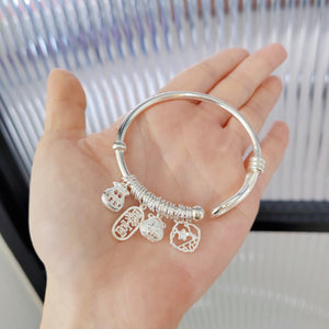 990 Silver Wealthy Bangle